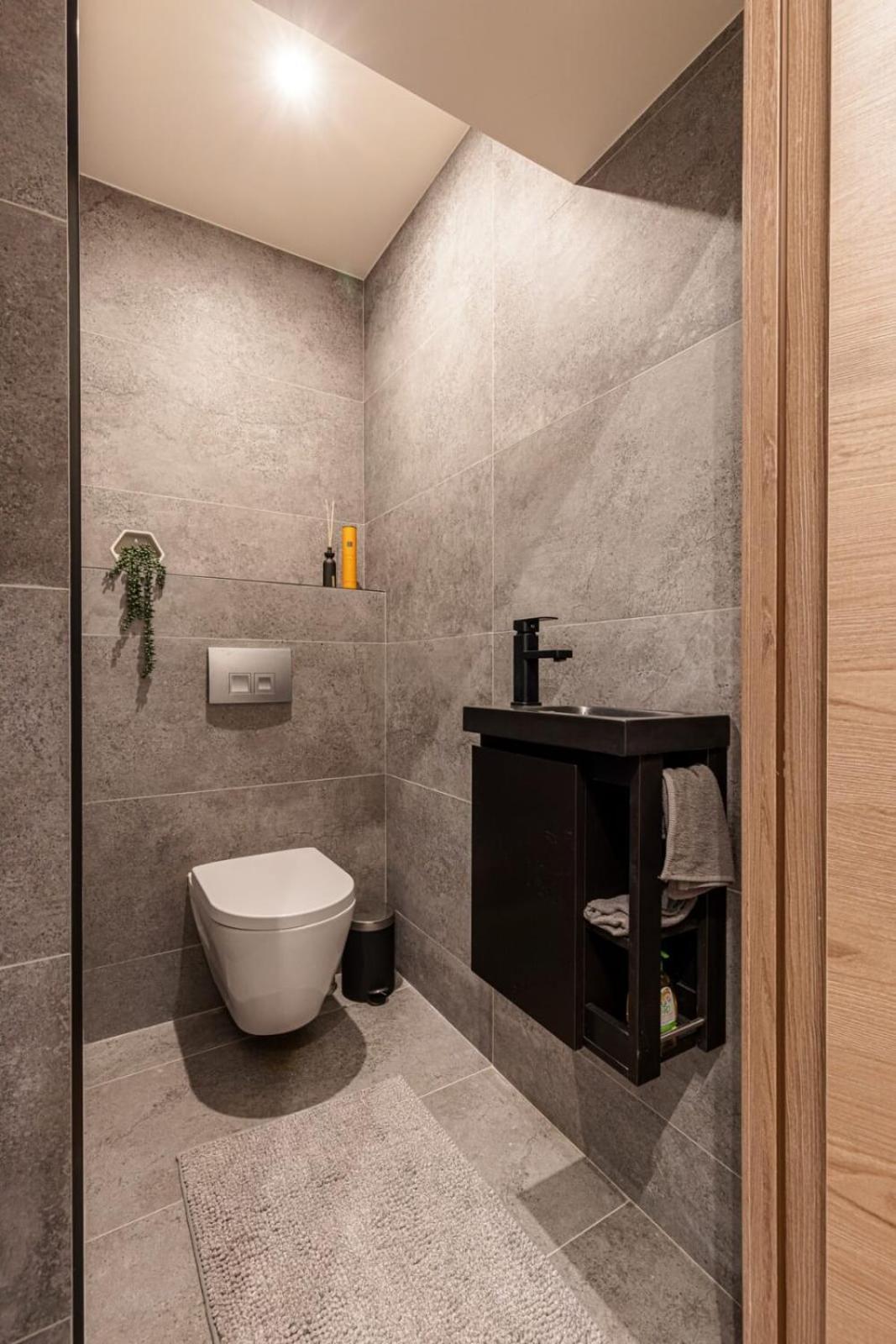 Philibert - Traditional Apart With Historical Fresco 尼斯 外观 照片